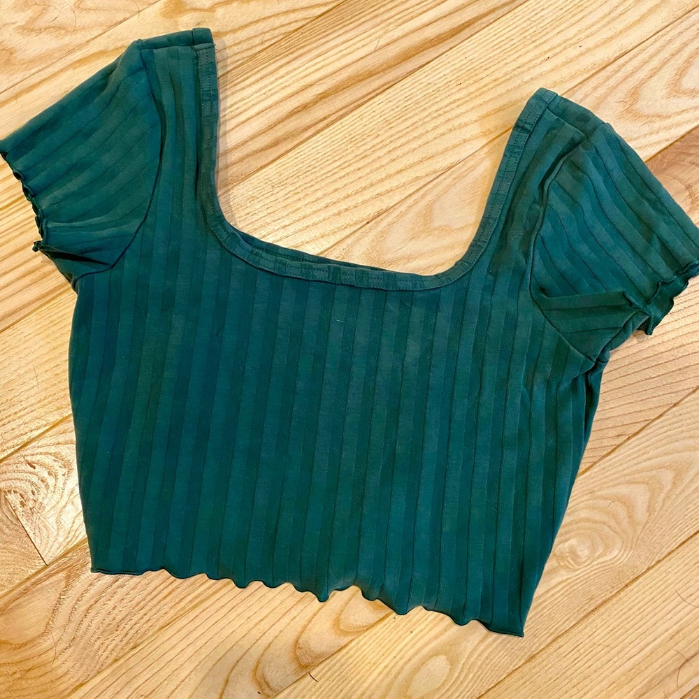 Cropped offline teal shirt
